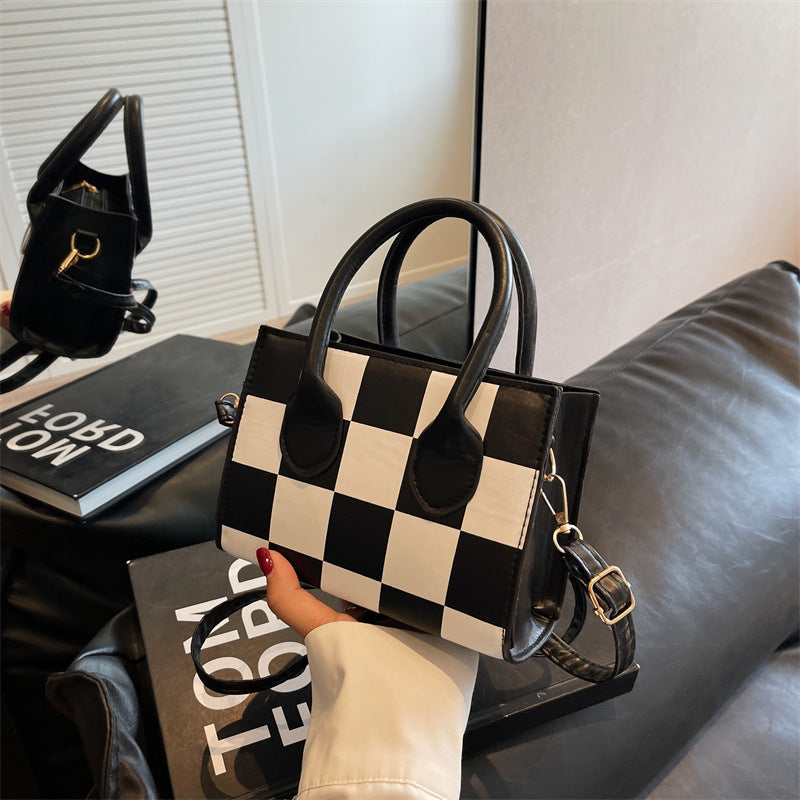 Wholesale chessboard stitching plaid contrasting color small square armpit PU handbag
